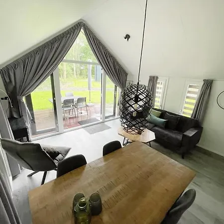 Beachhouse Veluwemeer Mit Grossem Garten In Strandnaehe *