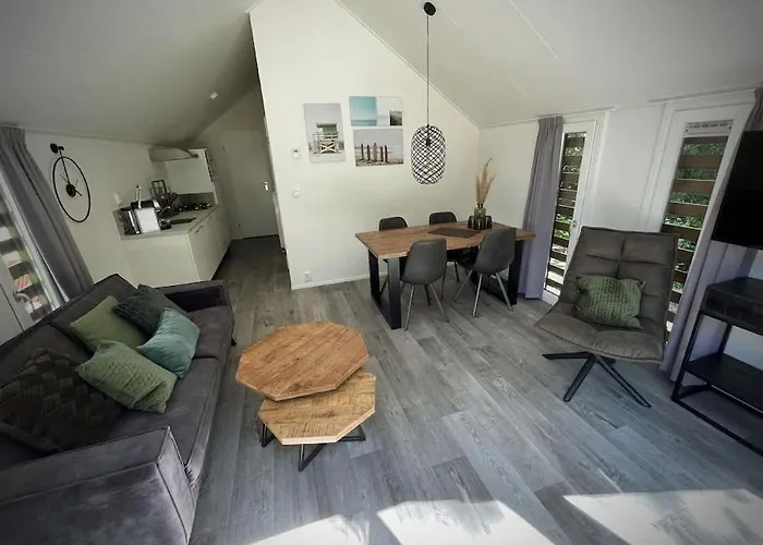 Beachhouse Veluwemeer Mit Grossem Garten In Strandnaehe Apartamento