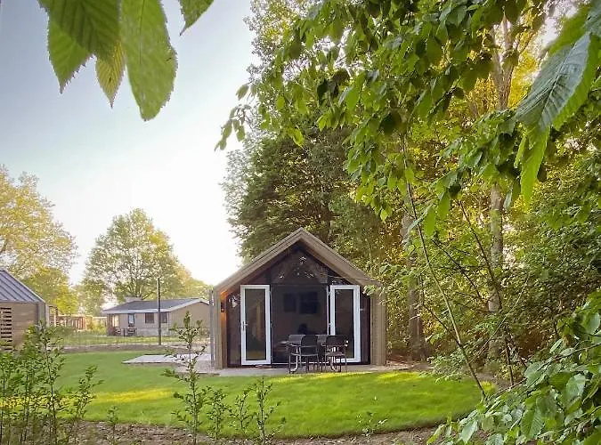 Beachhouse Veluwemeer Mit Grossem Garten In Strandnaehe *