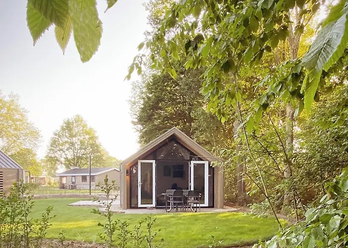 Apartamento Beachhouse Veluwemeer Mit Grossem Garten In Strandnaehe