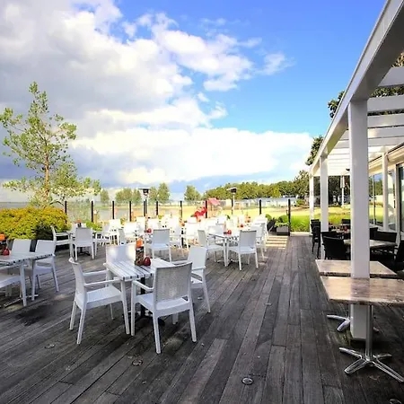 Beachhouse Veluwemeer Mit Grossem Garten In Strandnaehe Hulshorst