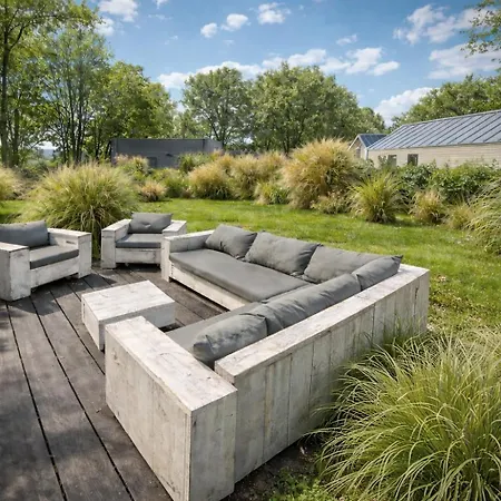 Beachhouse Veluwemeer Mit Grossem Garten In Strandnaehe Apartment